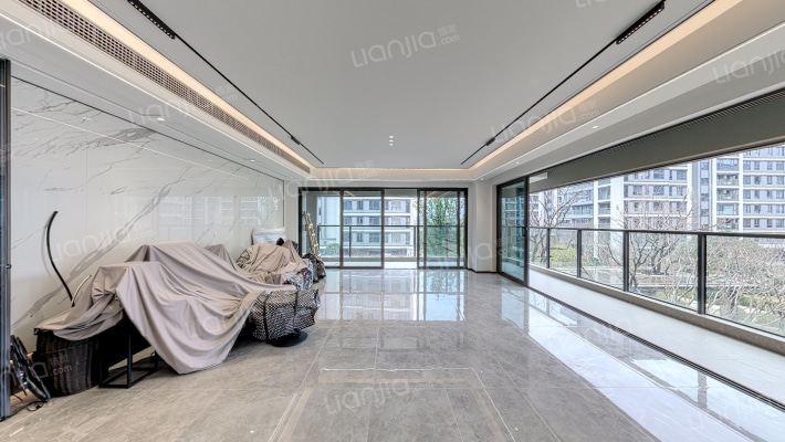 嘉臣道一期二手房实景图