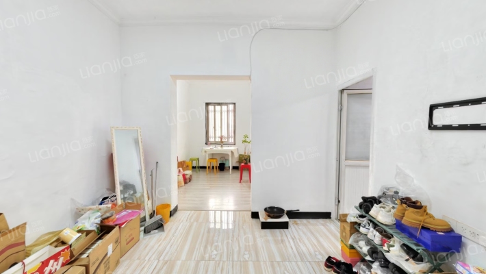 大桥路176号二手房实景图