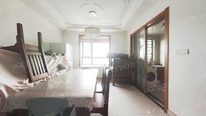 荷韵新村高层区二手房实景图