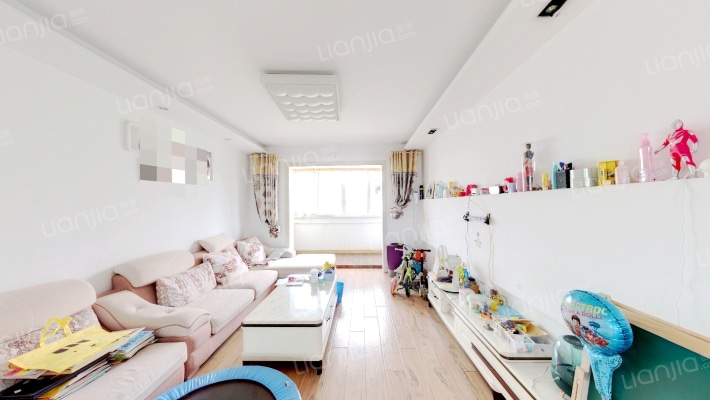 恒盛庄园东区二手房实景图