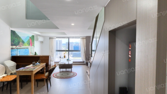 群升万国天地二手房实景图