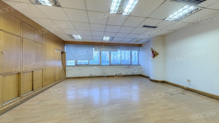 上地科贸大厦二手房实景图