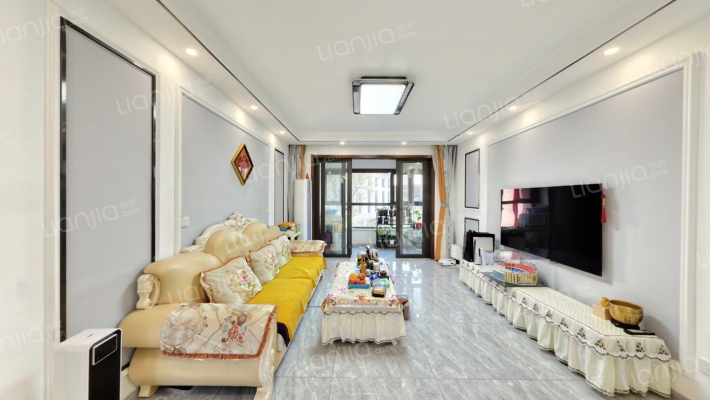 恒大帝景二手房实景图