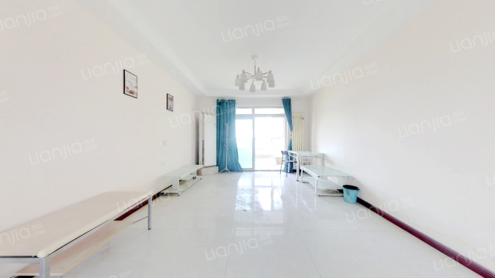 华储佳苑二手房实景图