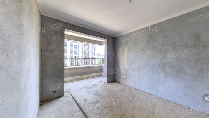 天玺二手房实景图