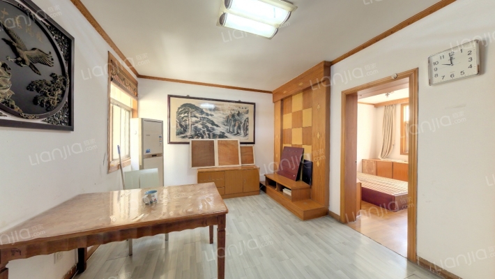 车站路33号二手房实景图