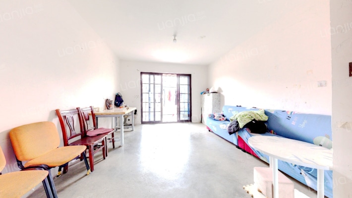 荷美名邸二手房实景图