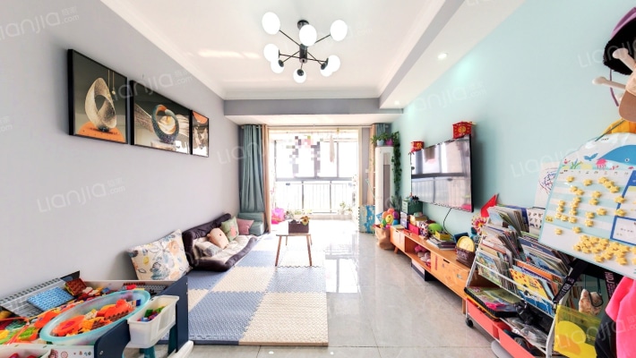 启航城晶彩晶座二手房实景图