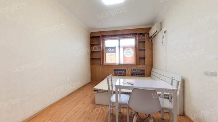 西四环南路32号二手房实景图