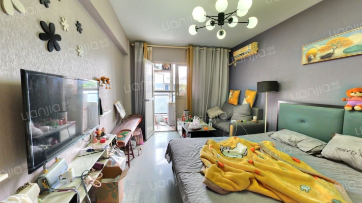 毕加索小屋二手房实景图