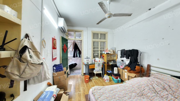 市委机关宿舍二手房实景图