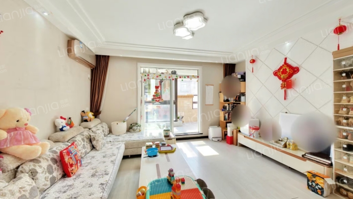 银湖水榭二手房实景图