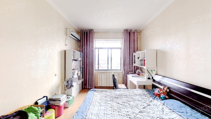 安庆路282号二手房实景图