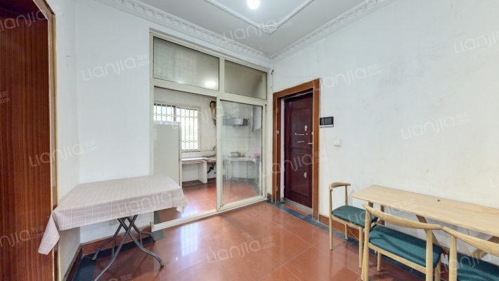 湖北省歌剧舞剧院宿舍二手房实景图