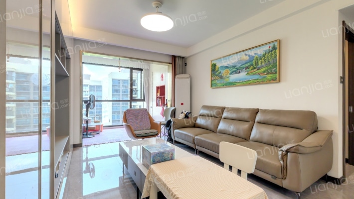 万科中天金域世家二期二手房实景图