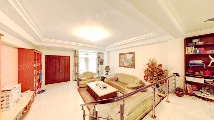 中华园绣苑二手房实景图