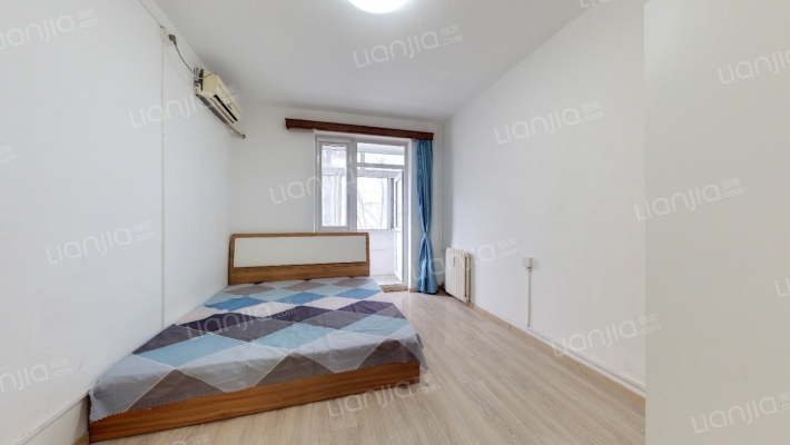 三义西里二手房实景图