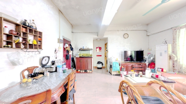 广州市轻工高级技工学校宿舍二手房实景图