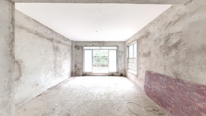 中珠花园二手房实景图