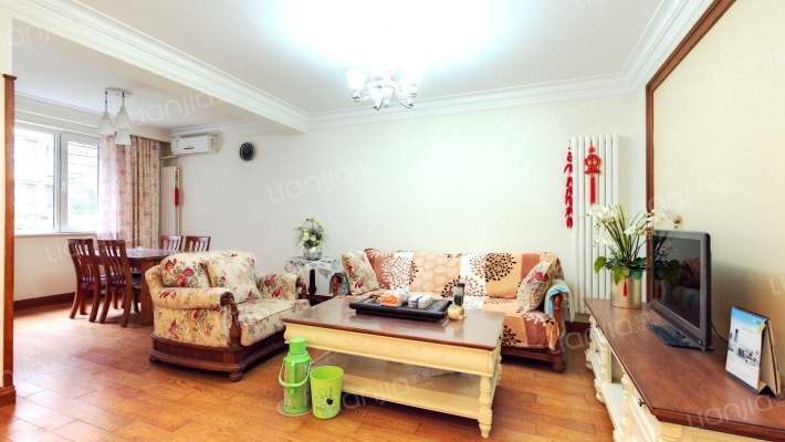 山景小城二手房实景图