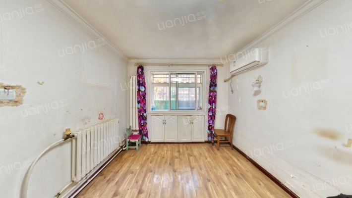 倚虹东里二手房实景图