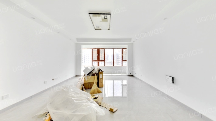 金尊华府二手房实景图