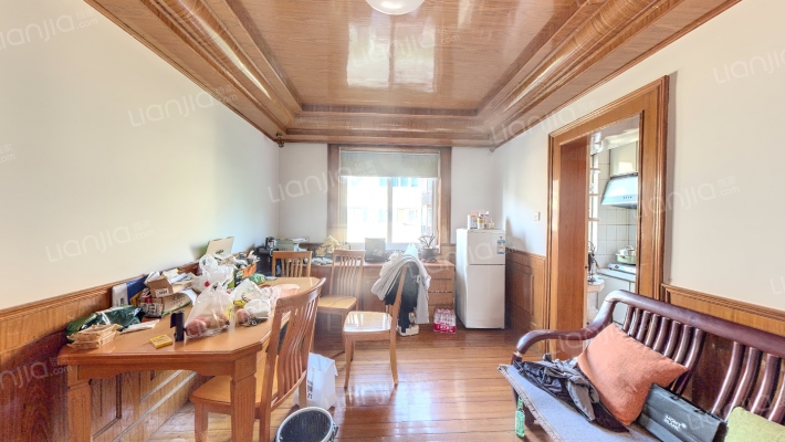 鹤翔里二手房实景图