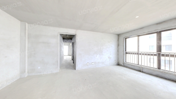 中心花园二手房实景图