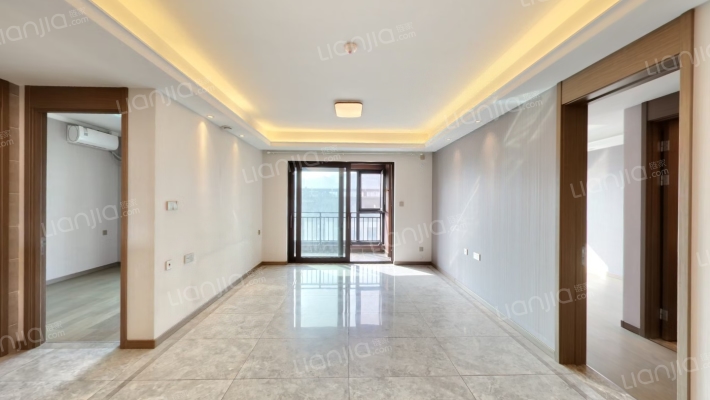 万科•悦湾二手房实景图