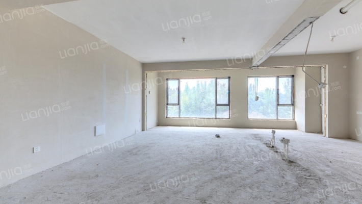 恒信山水龙悦世家二手房实景图