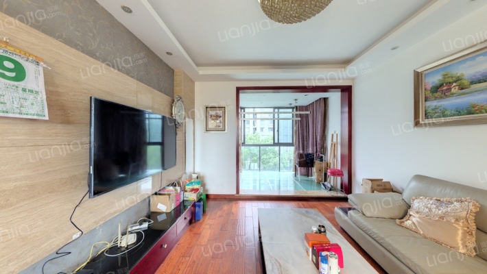 亚厦阳光假日二手房实景图