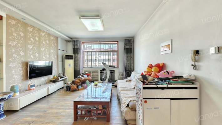 大河小区二手房实景图
