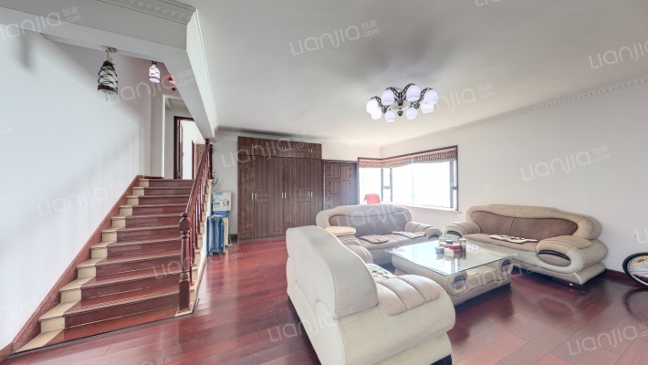 宏海湾花园二手房实景图