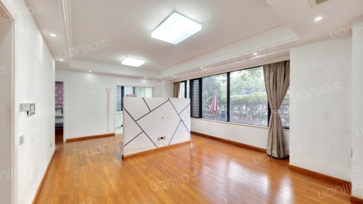 锦悦湾花苑二手房实景图