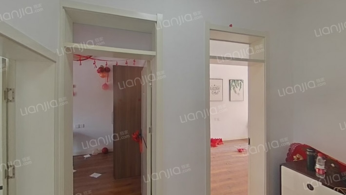 五金仓库家属院二手房实景图