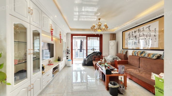 蠡墅花园天怡苑二手房实景图