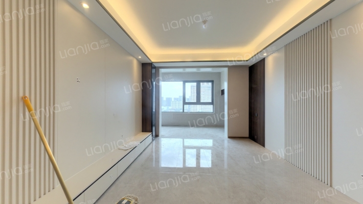 龙湖上城二手房实景图