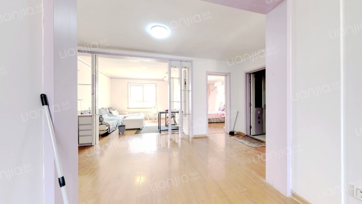 鲁商常春藤二手房实景图