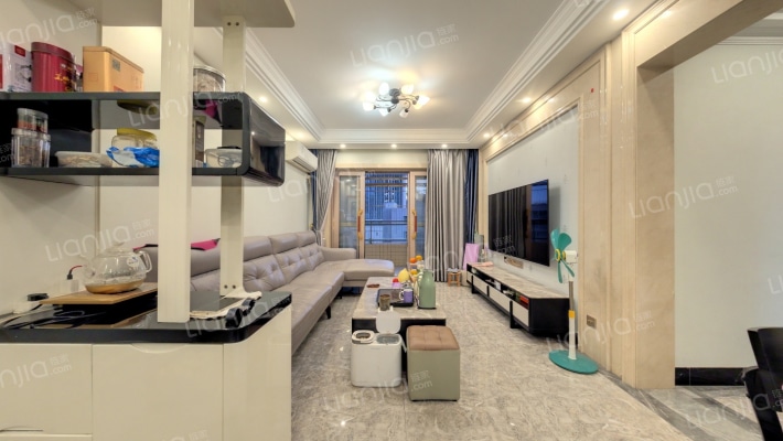 万燊花苑二手房实景图