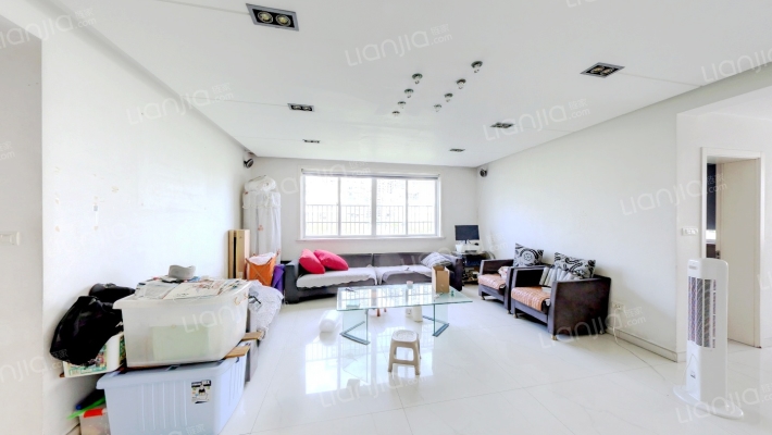 王子花苑二手房实景图