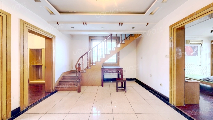 龙华一村二手房实景图