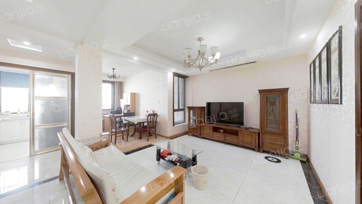 高锦花苑A区二手房实景图