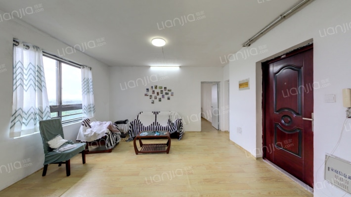 怡水嘉苑二手房实景图