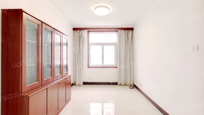 庐南星河家园东区二手房实景图