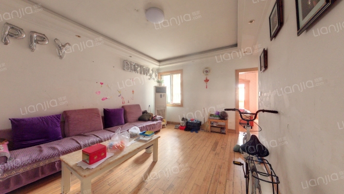 金鹤园二手房实景图