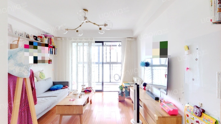 高速滨湖时代广场二手房实景图