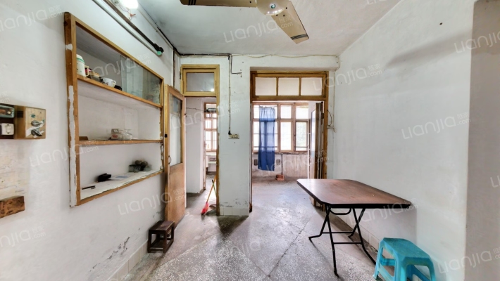 建设村二手房实景图