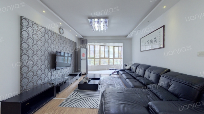 高尔夫西花园二手房实景图