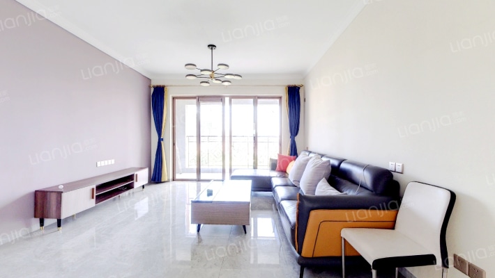 依云水岸二期二手房实景图