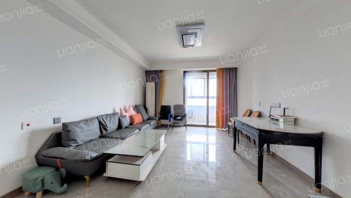 万科悦达翡翠云台二手房实景图